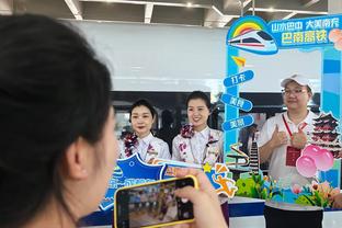 泰媒：泰国队观看国足比赛录像进行研究 主教练注重短传练习
